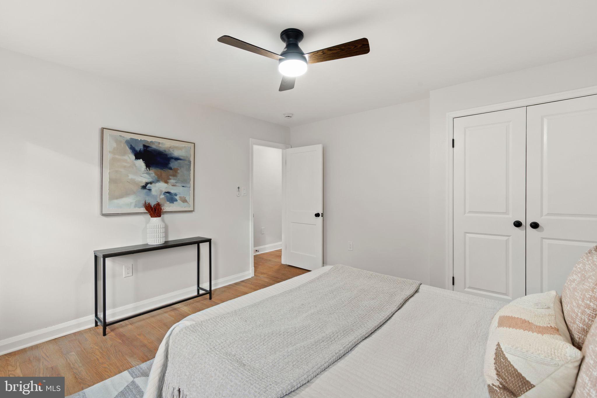 CHINQUAPIN PARK - Residential