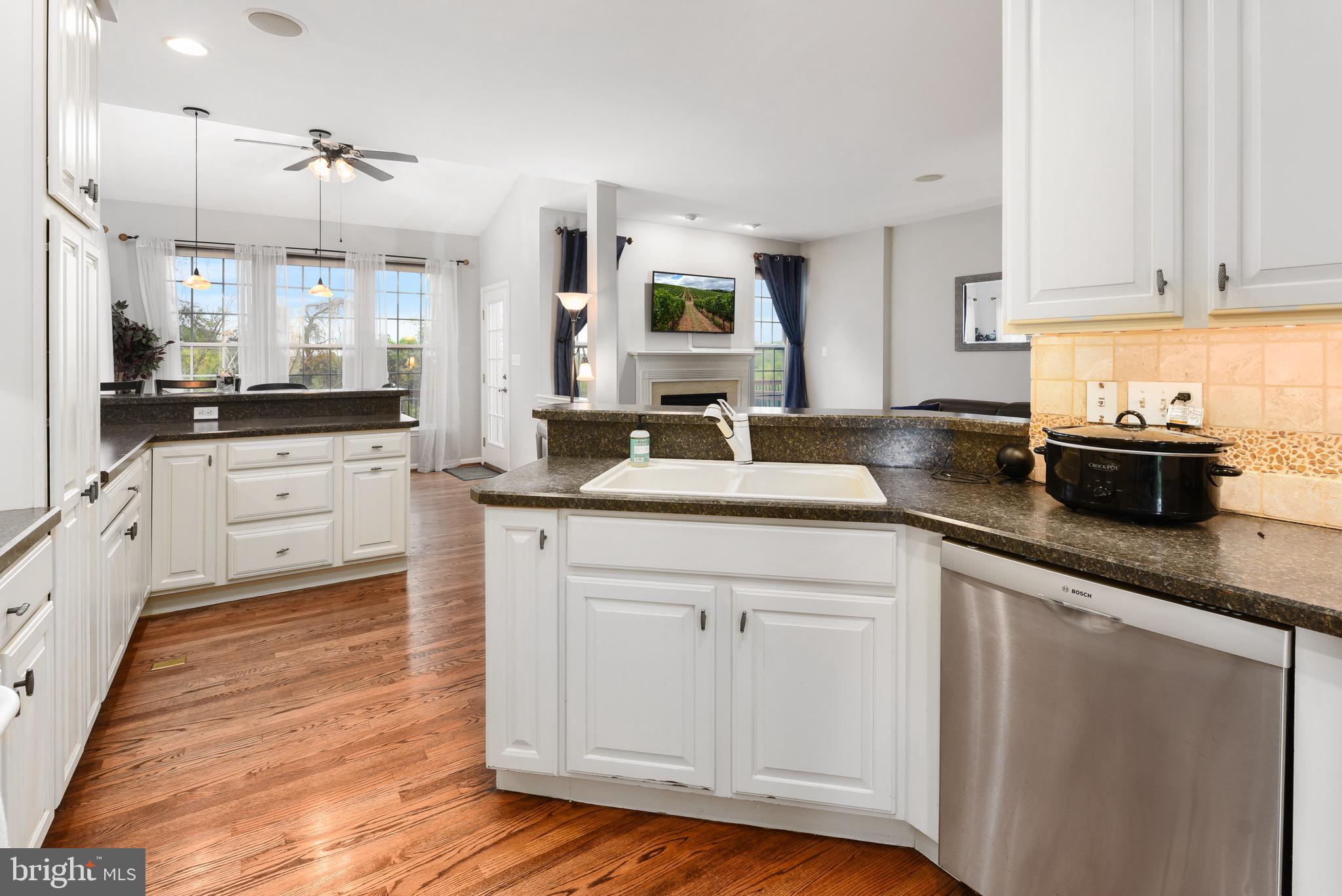 INNISCRONE VIEW - Residential Lease