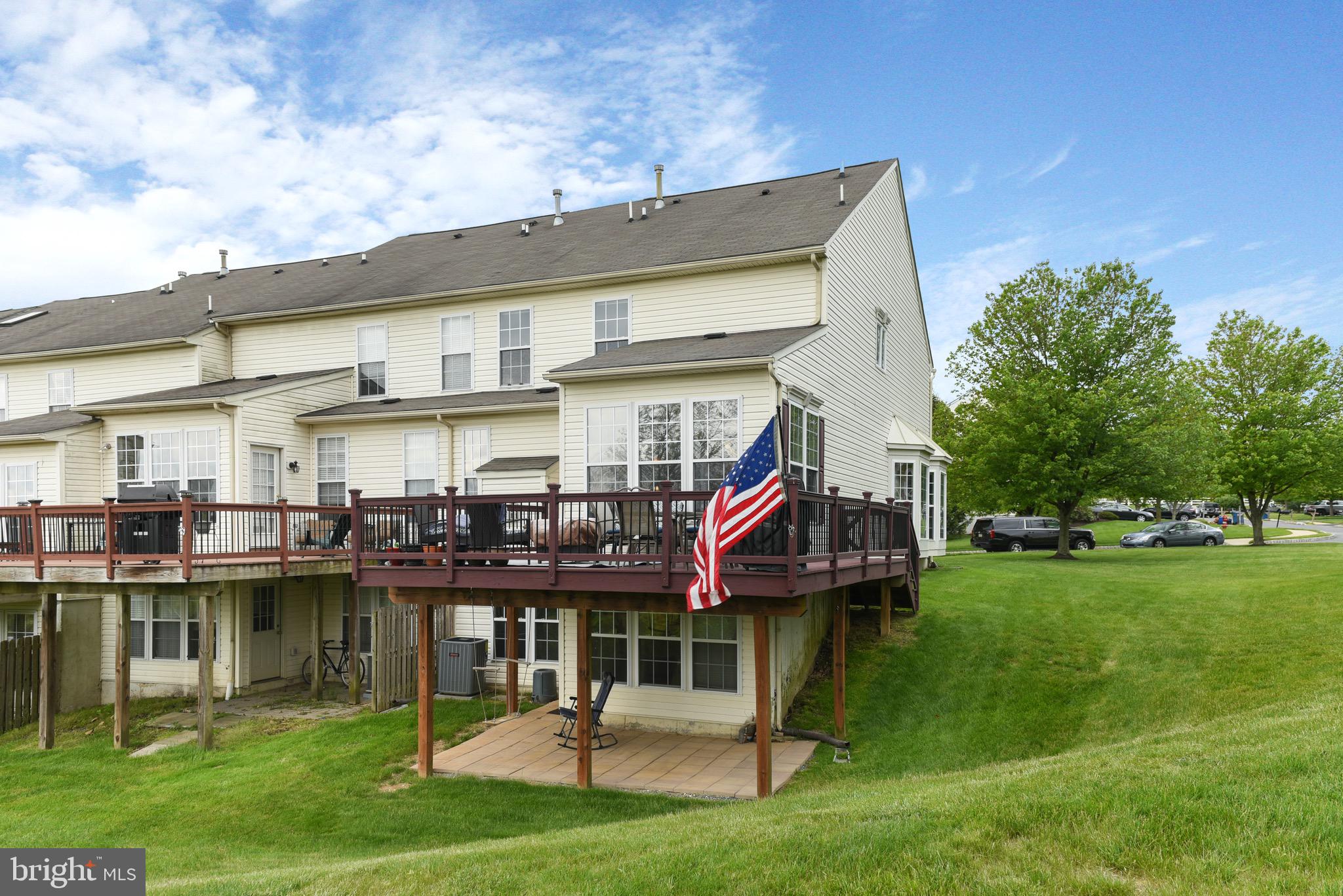 INNISCRONE VIEW - Residential Lease