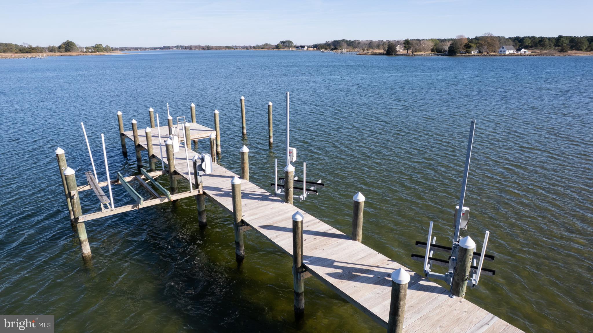 HERON HARBOR - Residential