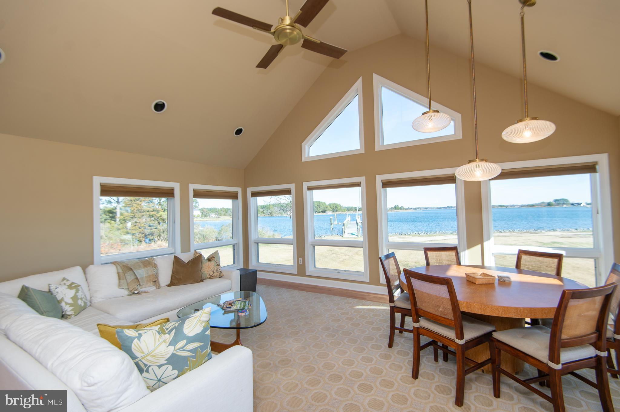 HERON HARBOR - Residential