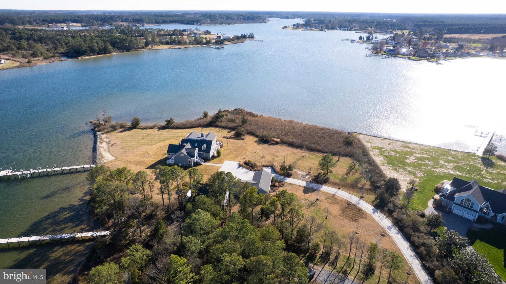 HERON HARBOR - Residential