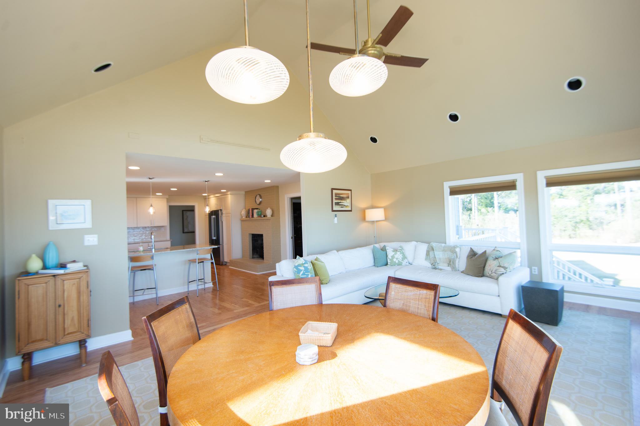 HERON HARBOR - Residential