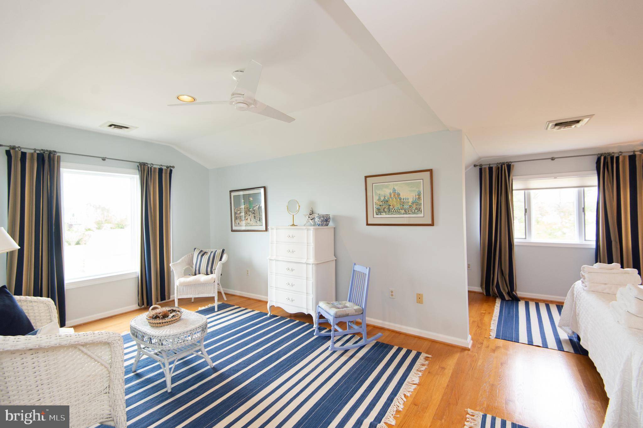 HERON HARBOR - Residential