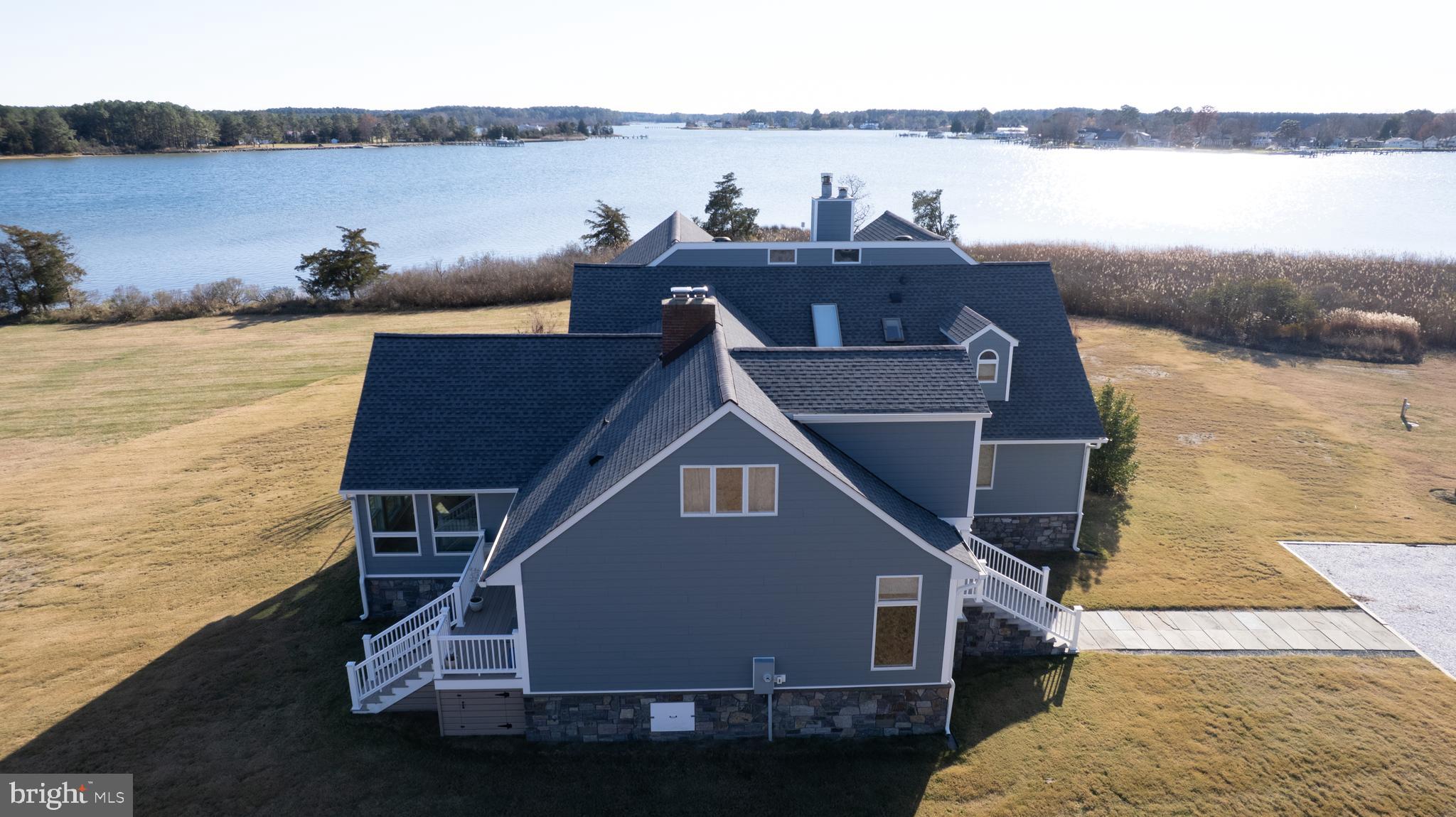 HERON HARBOR - Residential