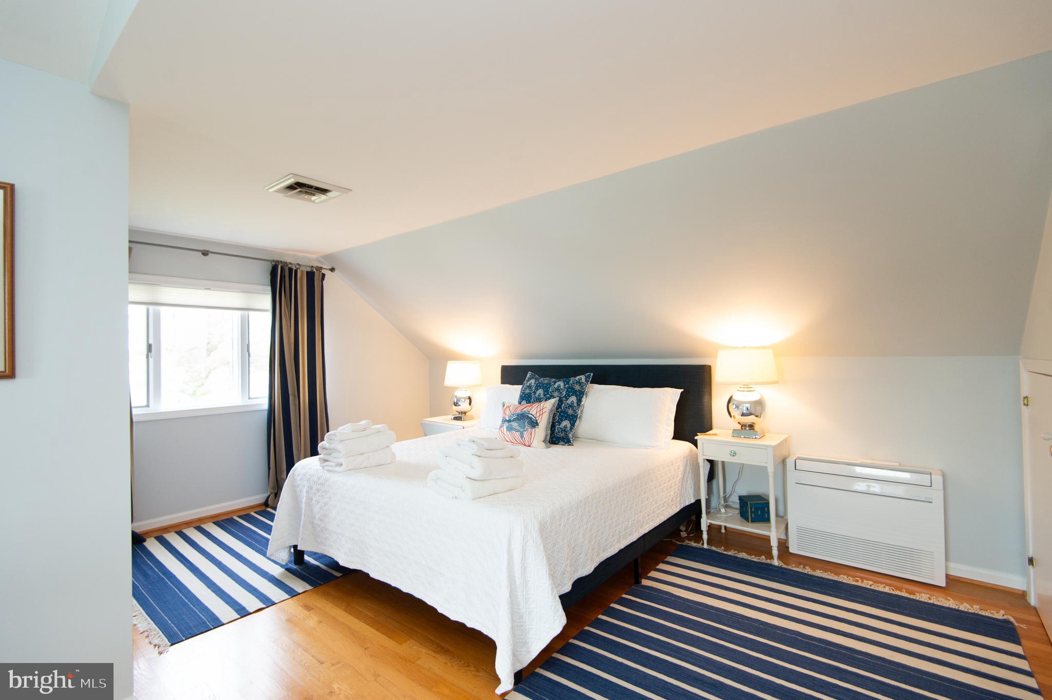 HERON HARBOR - Residential