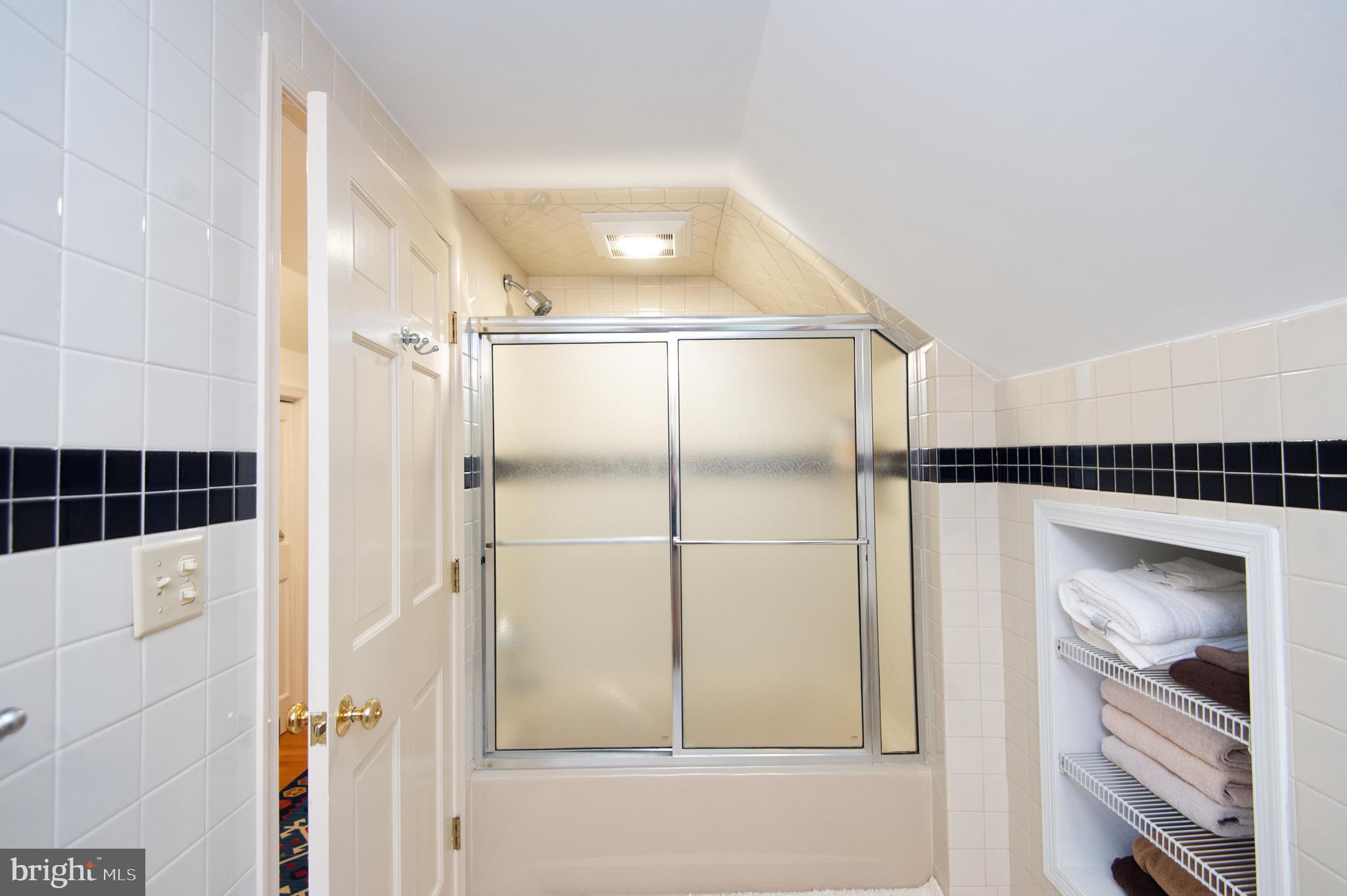 HERON HARBOR - Residential