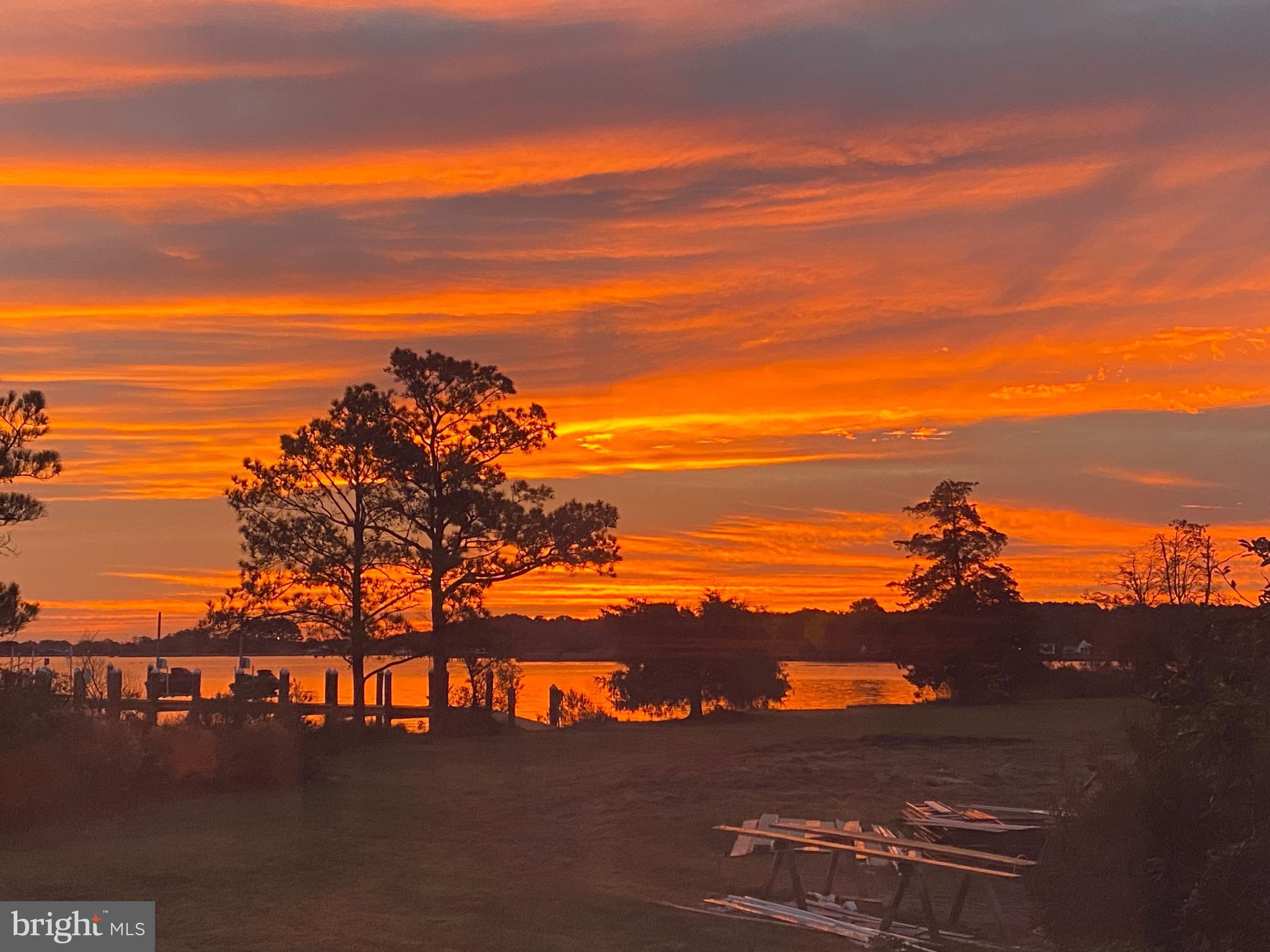 HERON HARBOR - Residential