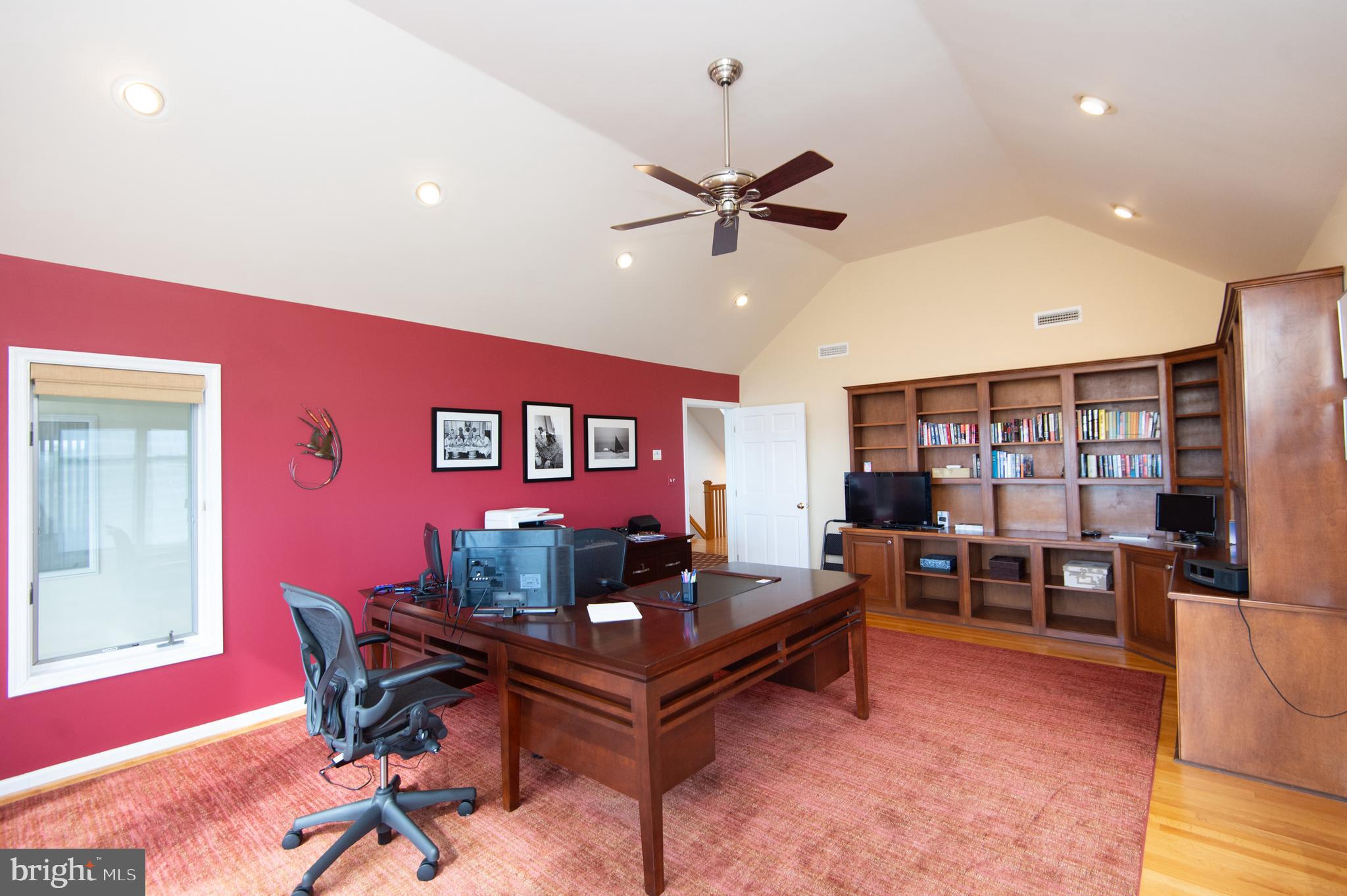 HERON HARBOR - Residential