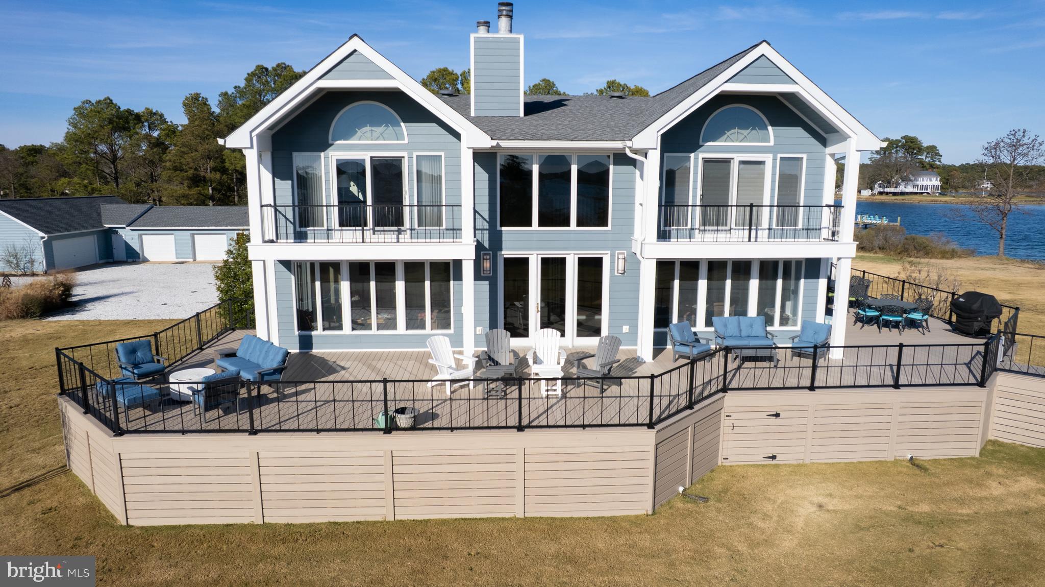 HERON HARBOR - Residential