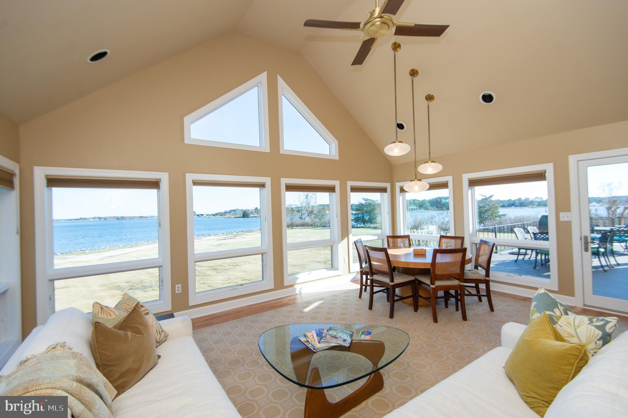 HERON HARBOR - Residential