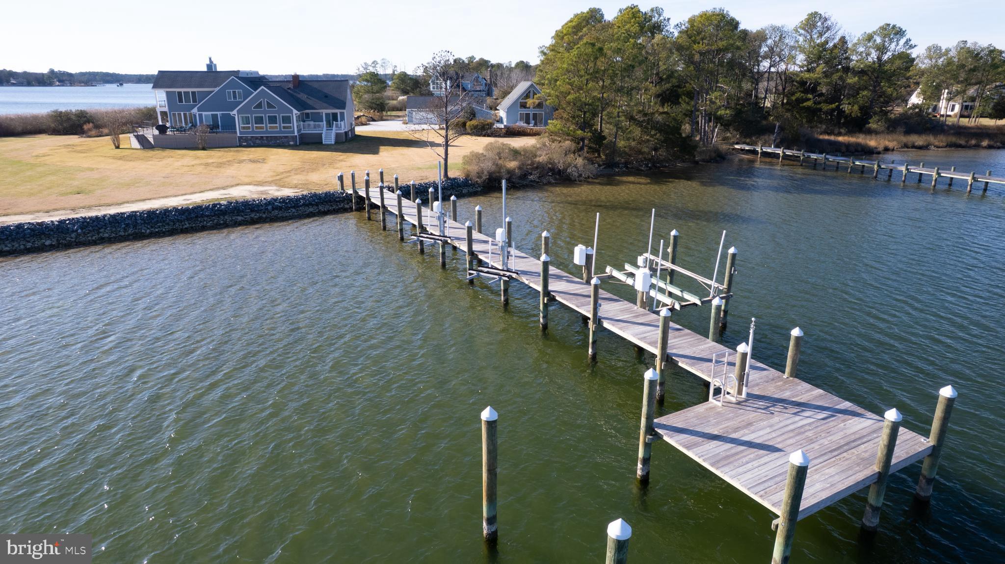 HERON HARBOR - Residential