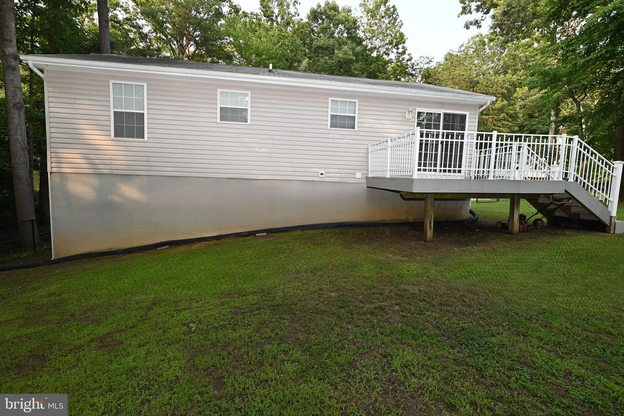 1023 RIMROCK ROAD