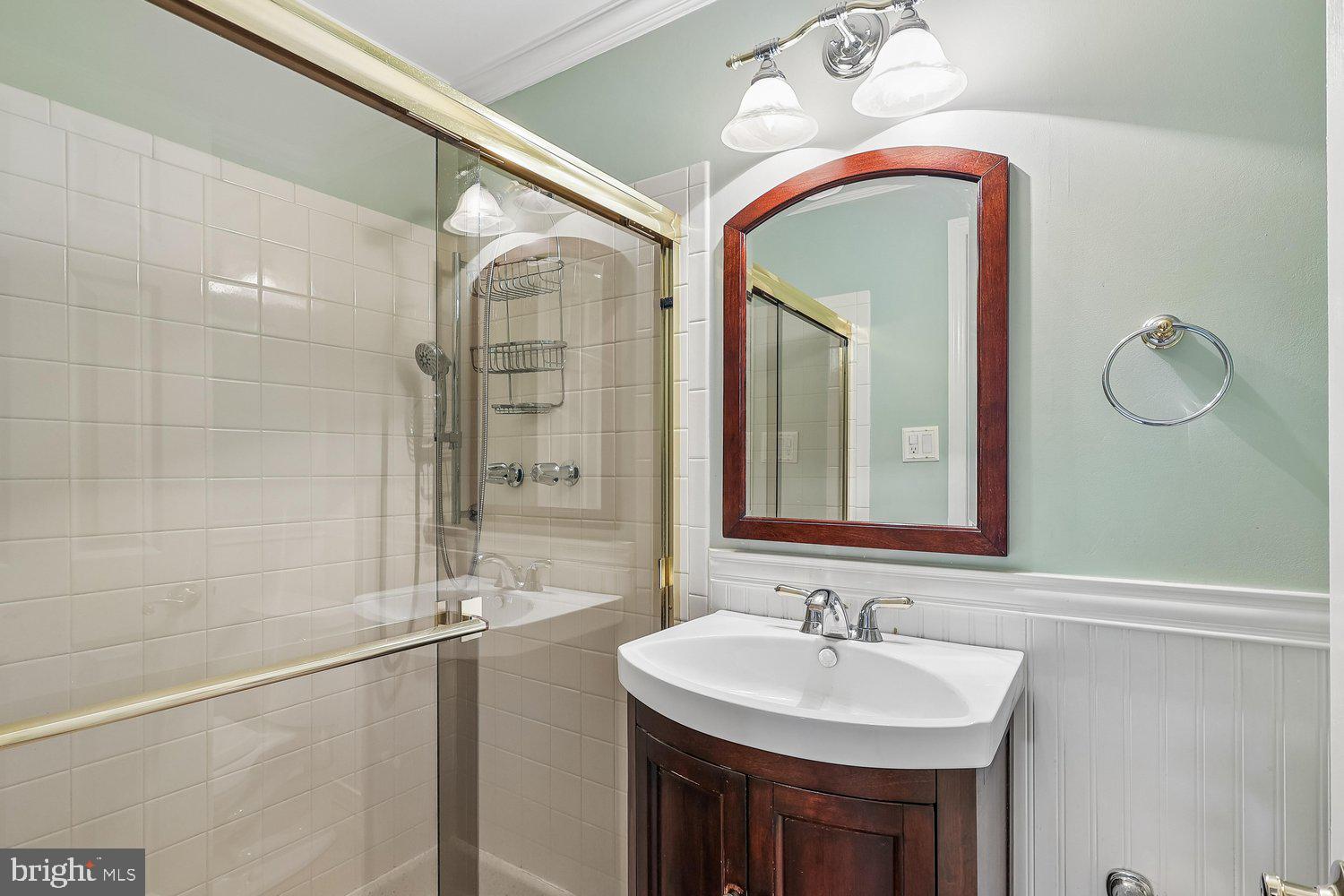 FOUR SEASONS ESTATES - Residential