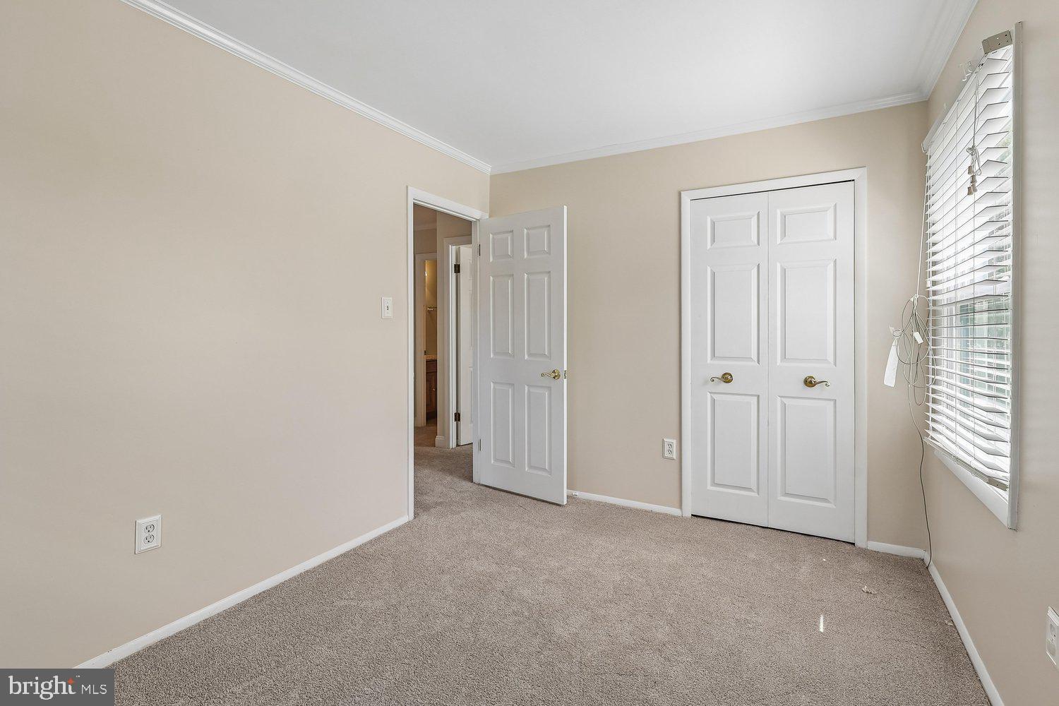 FOUR SEASONS ESTATES - Residential