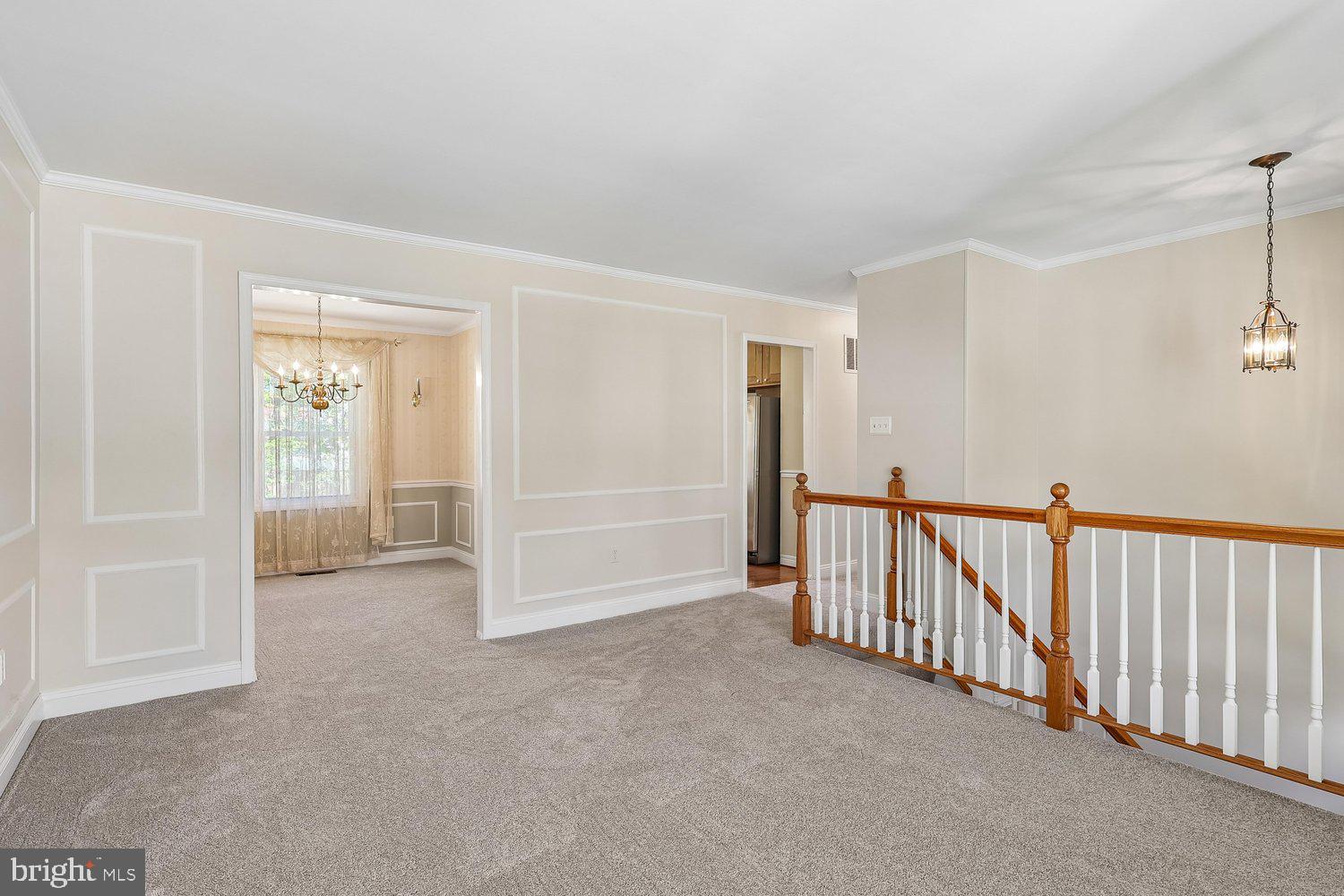 FOUR SEASONS ESTATES - Residential