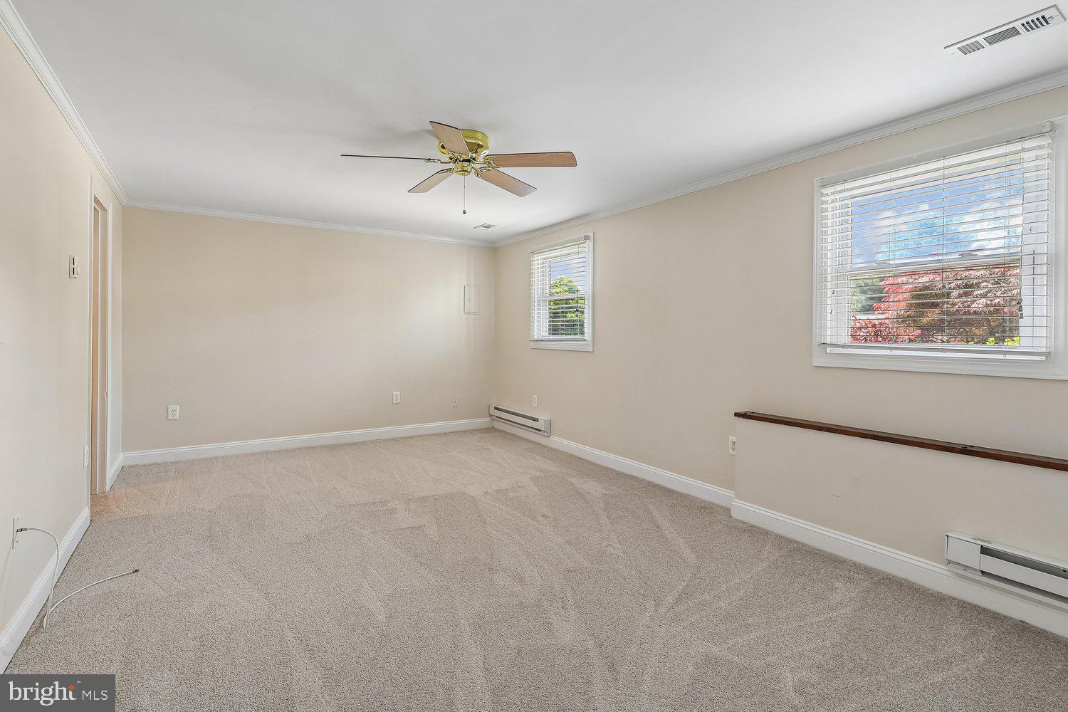 FOUR SEASONS ESTATES - Residential