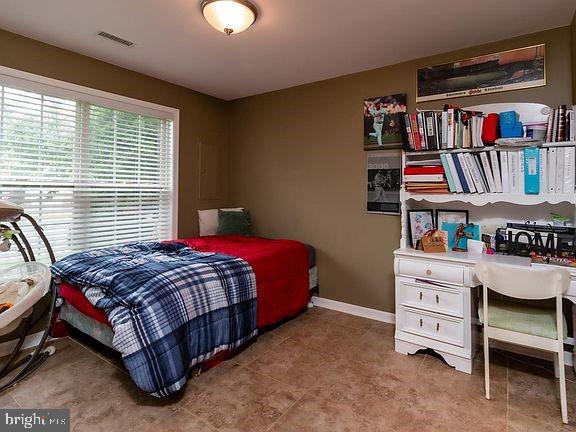 NORTH CROSSING - Residential