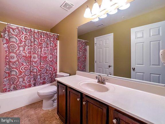 NORTH CROSSING - Residential