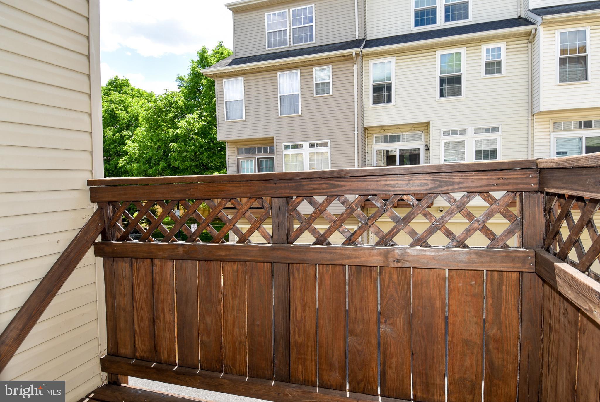 SUMMERS GROVE - Residential Lease