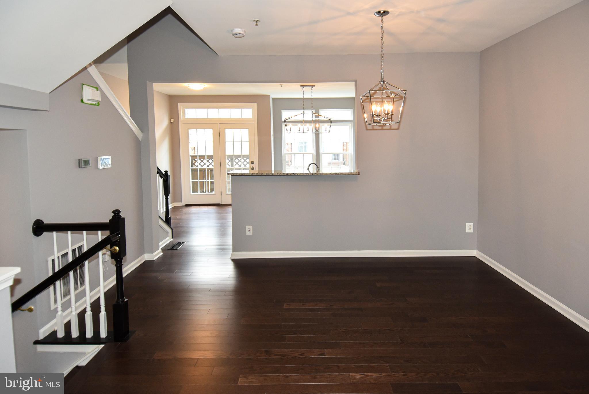 SUMMERS GROVE - Residential Lease