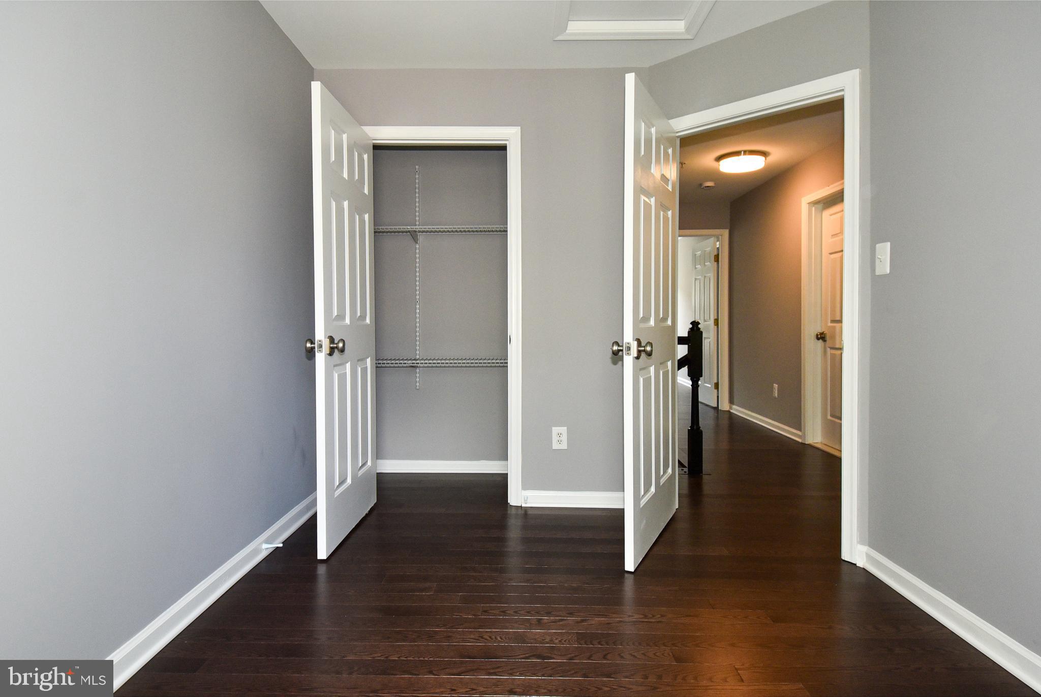 SUMMERS GROVE - Residential Lease