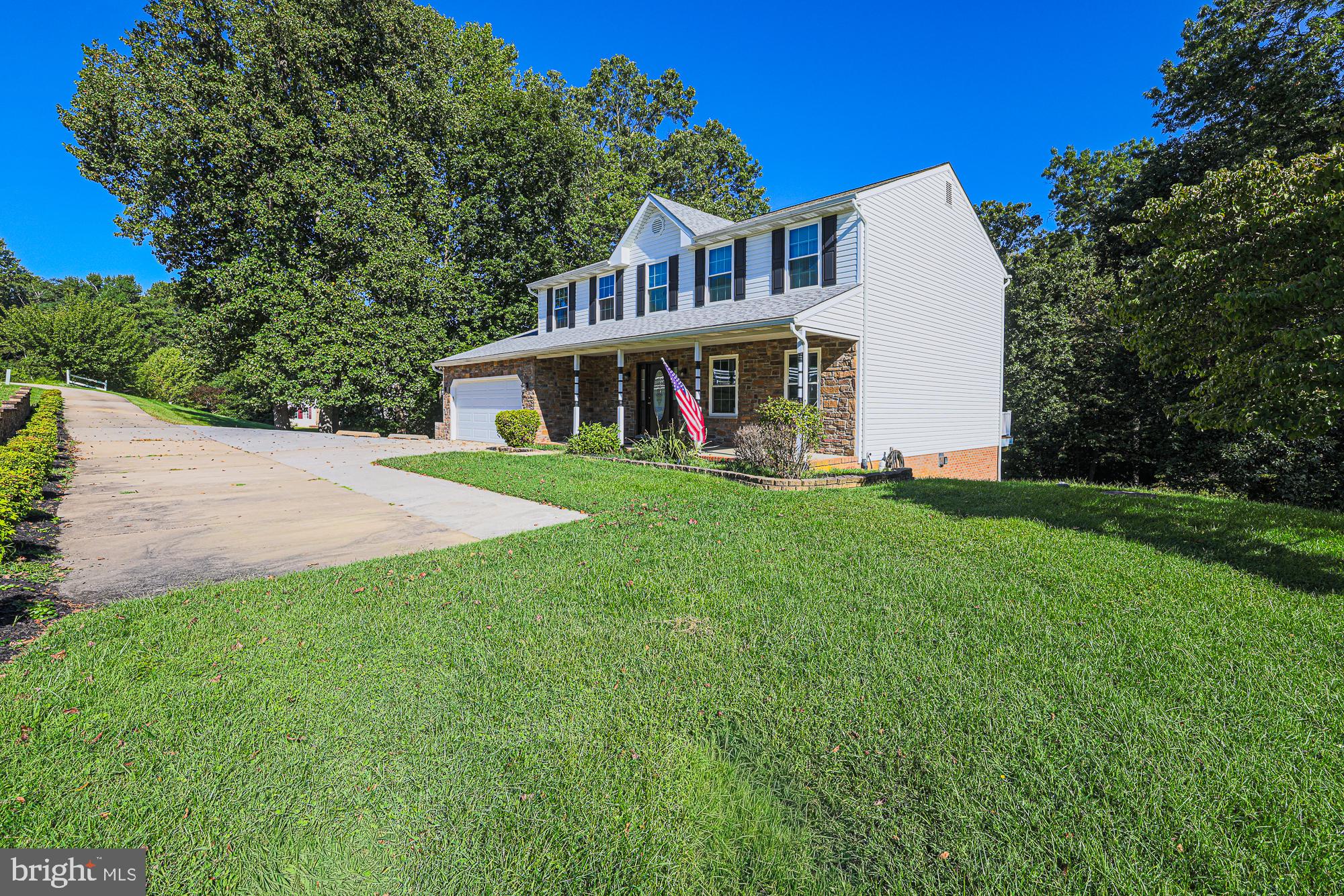 2101 WARREN WAY DRIVE