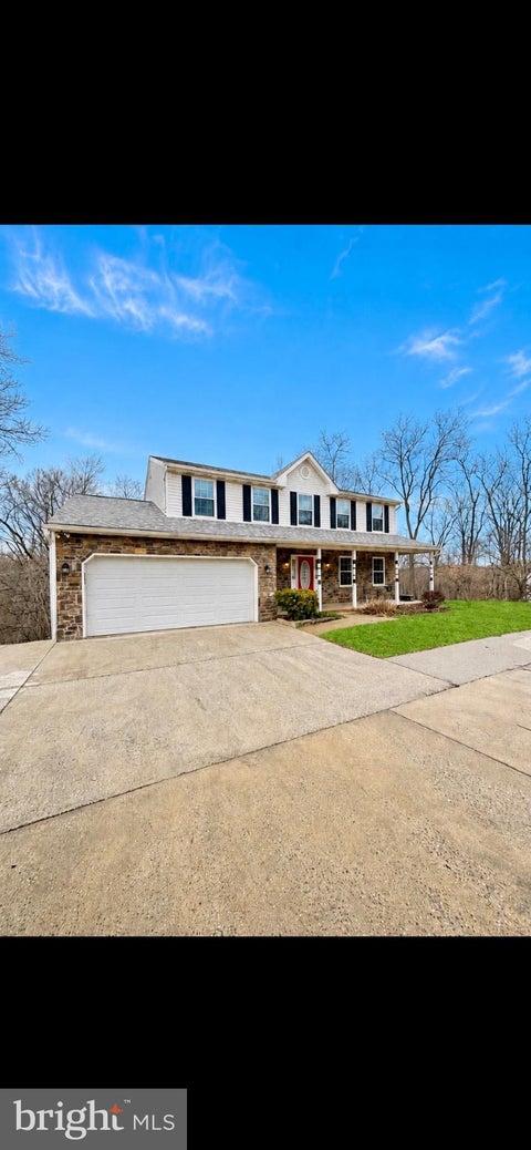 Homes For Sale - 2101 Warren Way Drive<br/> WESTMINSTER, MD 21157