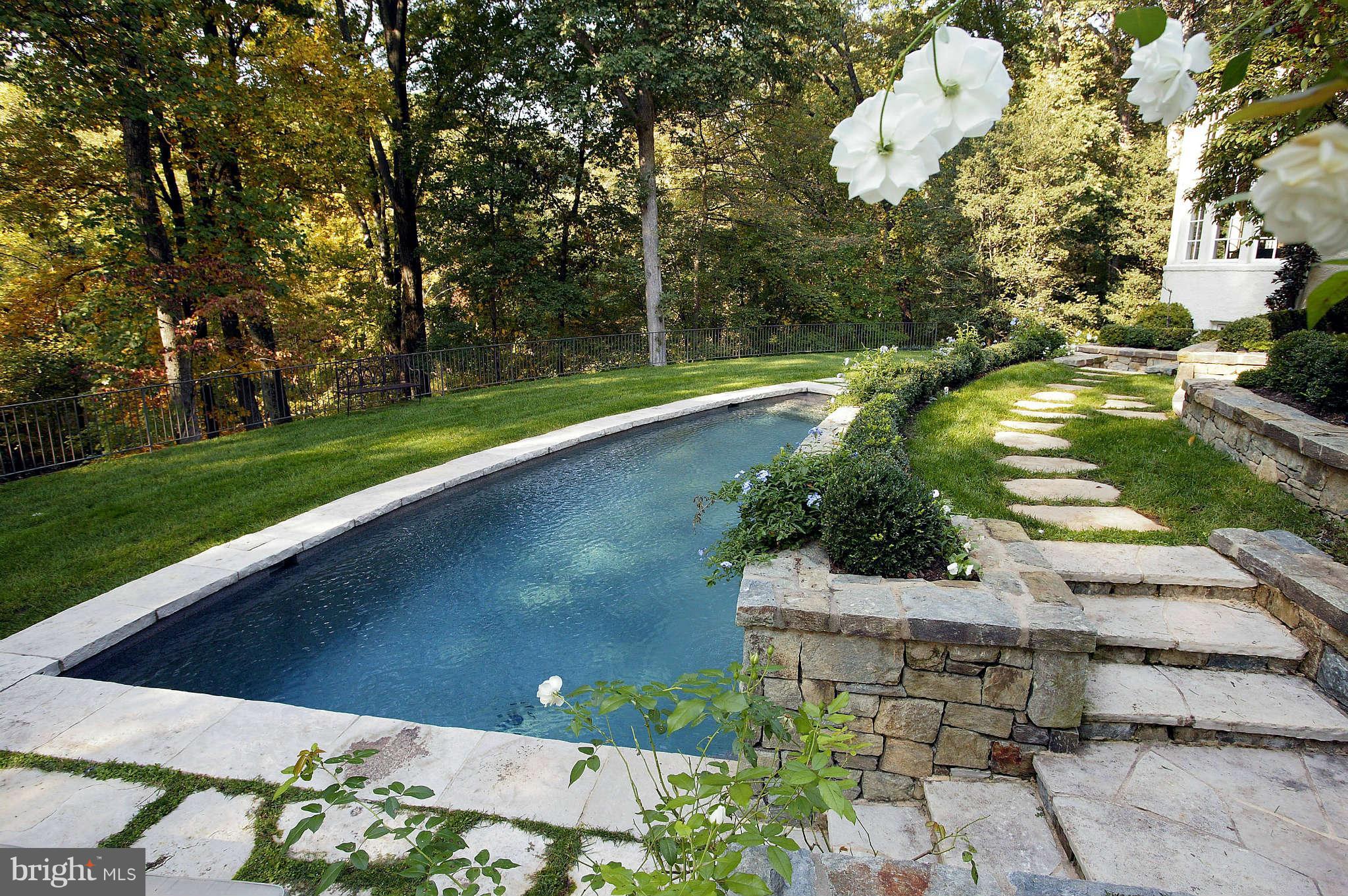 BALLANTRAE FARMS - Residential