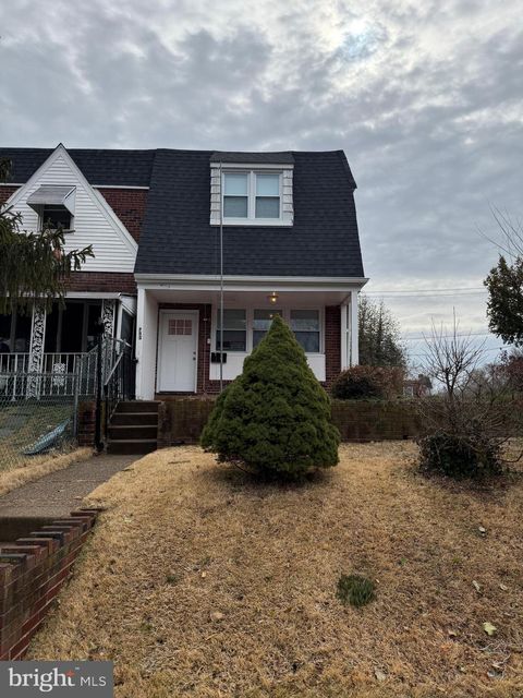 Townhouse For Sale - 753 E 25th Street<br/> Delaware County, Chesterfield, PA 19013