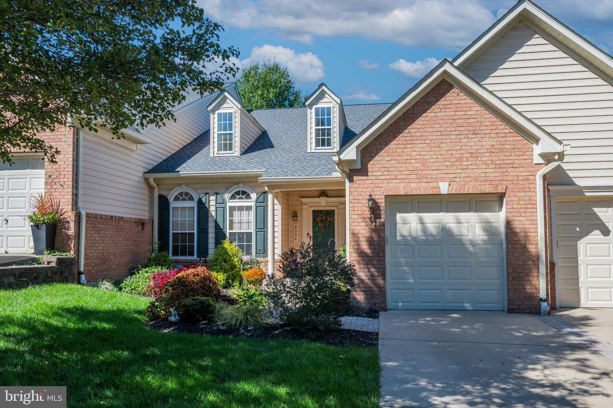 8504 MOUNTAINHOLLY DRIVE 8504