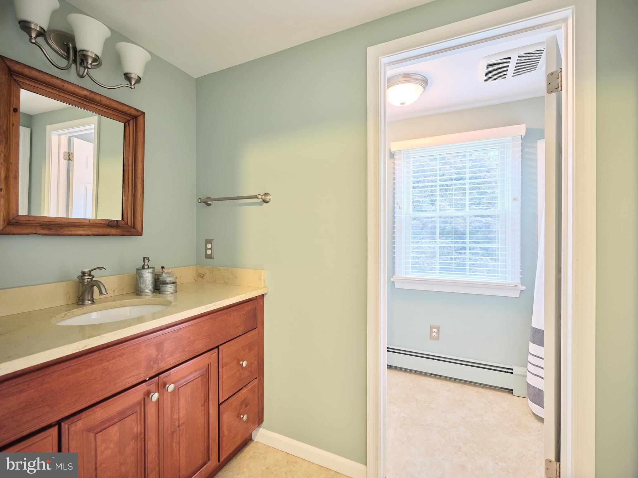 PEBBLE HILL - Residential