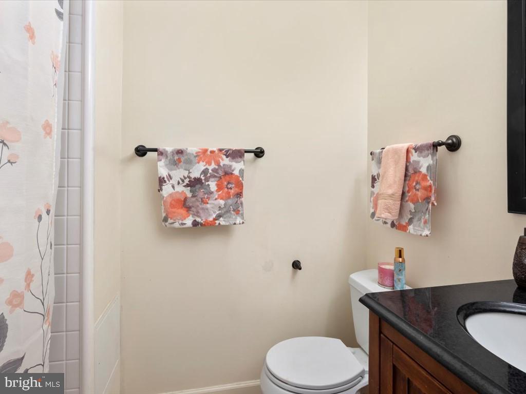 FLOWER HILL - Residential