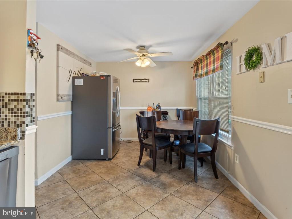 FLOWER HILL - Residential