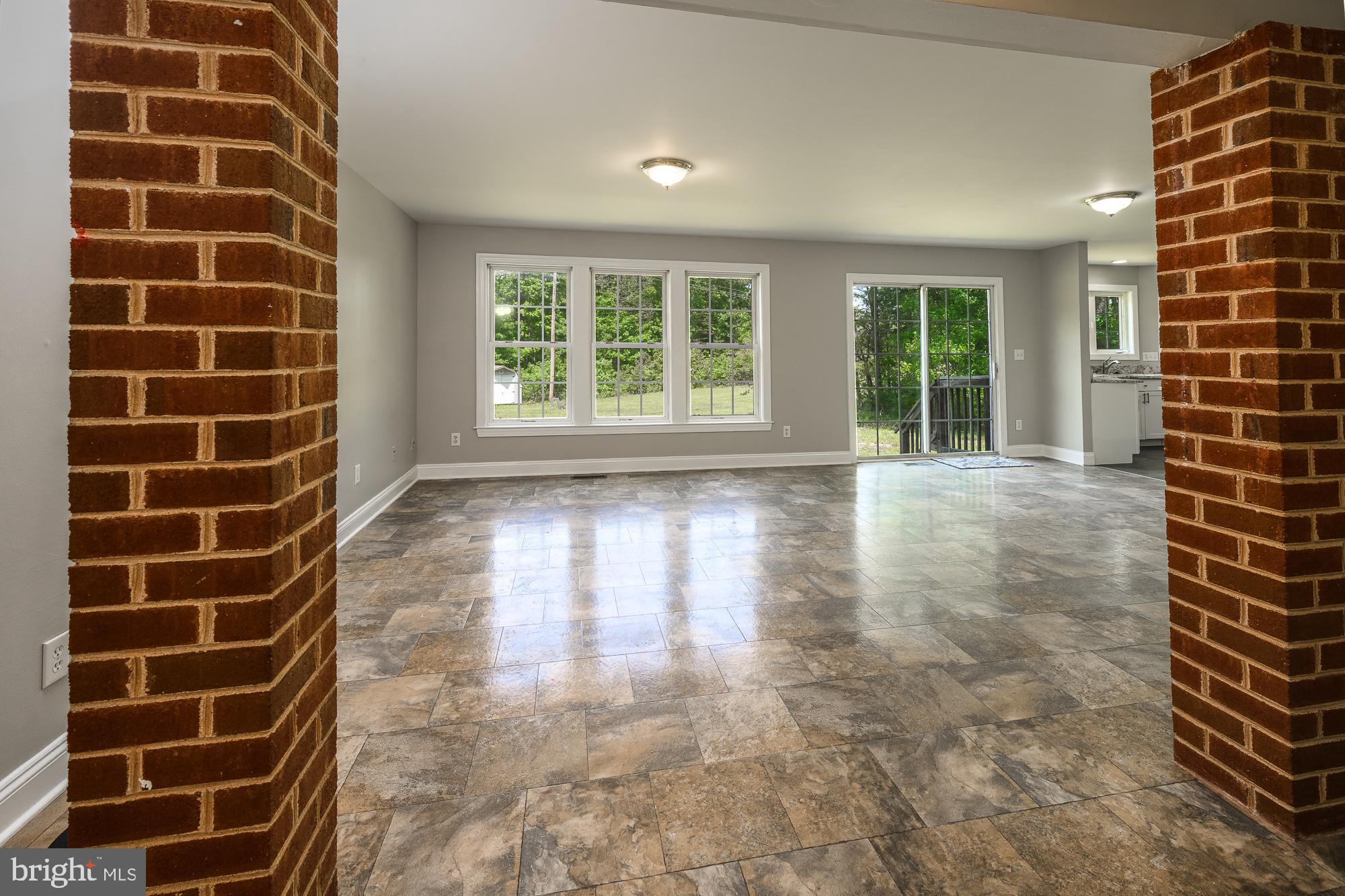 INDIAN KNOLLS - Residential