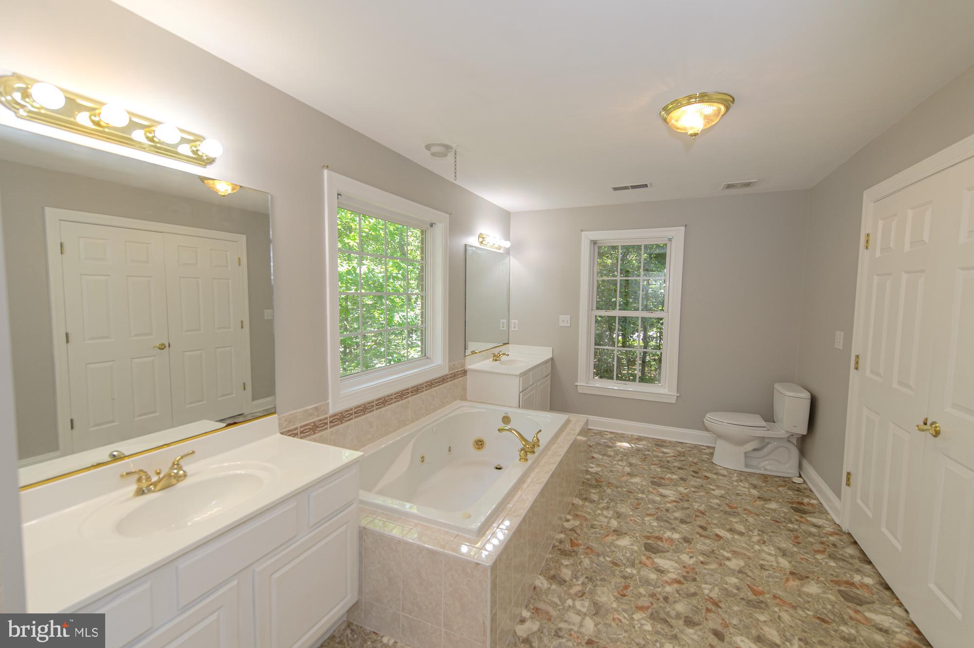 INDIAN KNOLLS - Residential