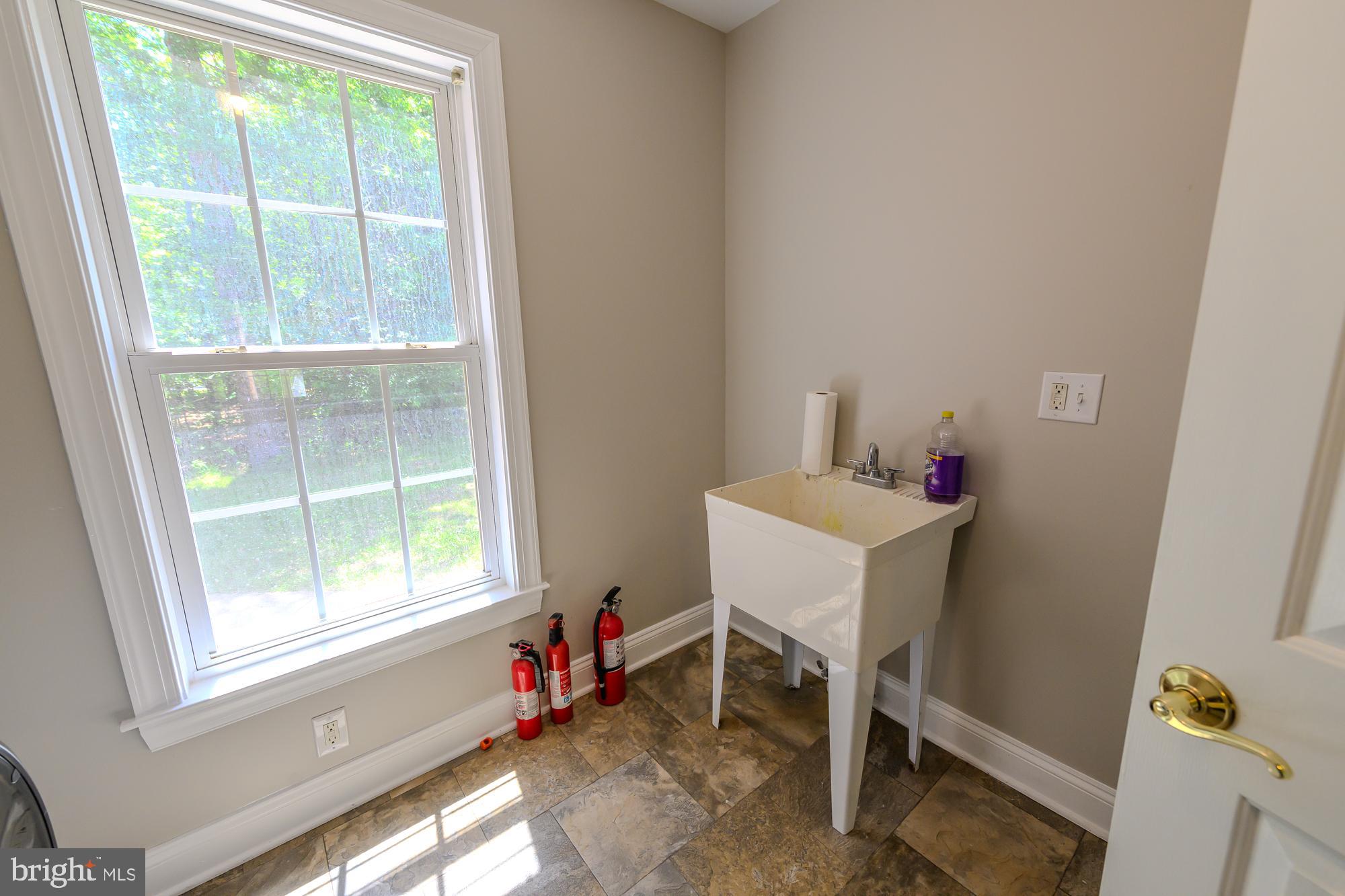 INDIAN KNOLLS - Residential