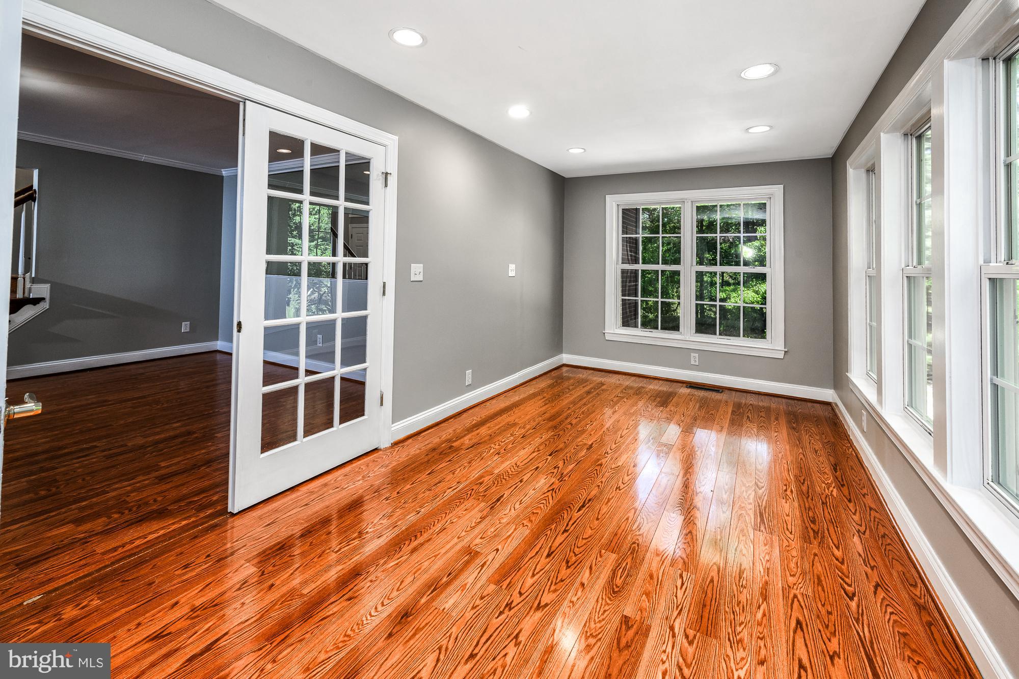 INDIAN KNOLLS - Residential