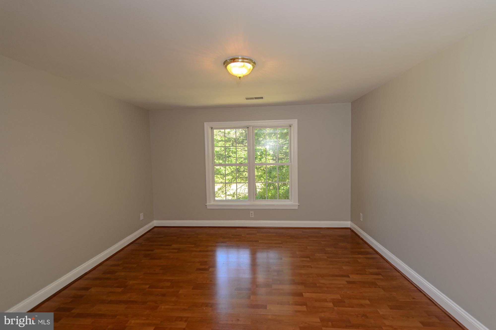 INDIAN KNOLLS - Residential