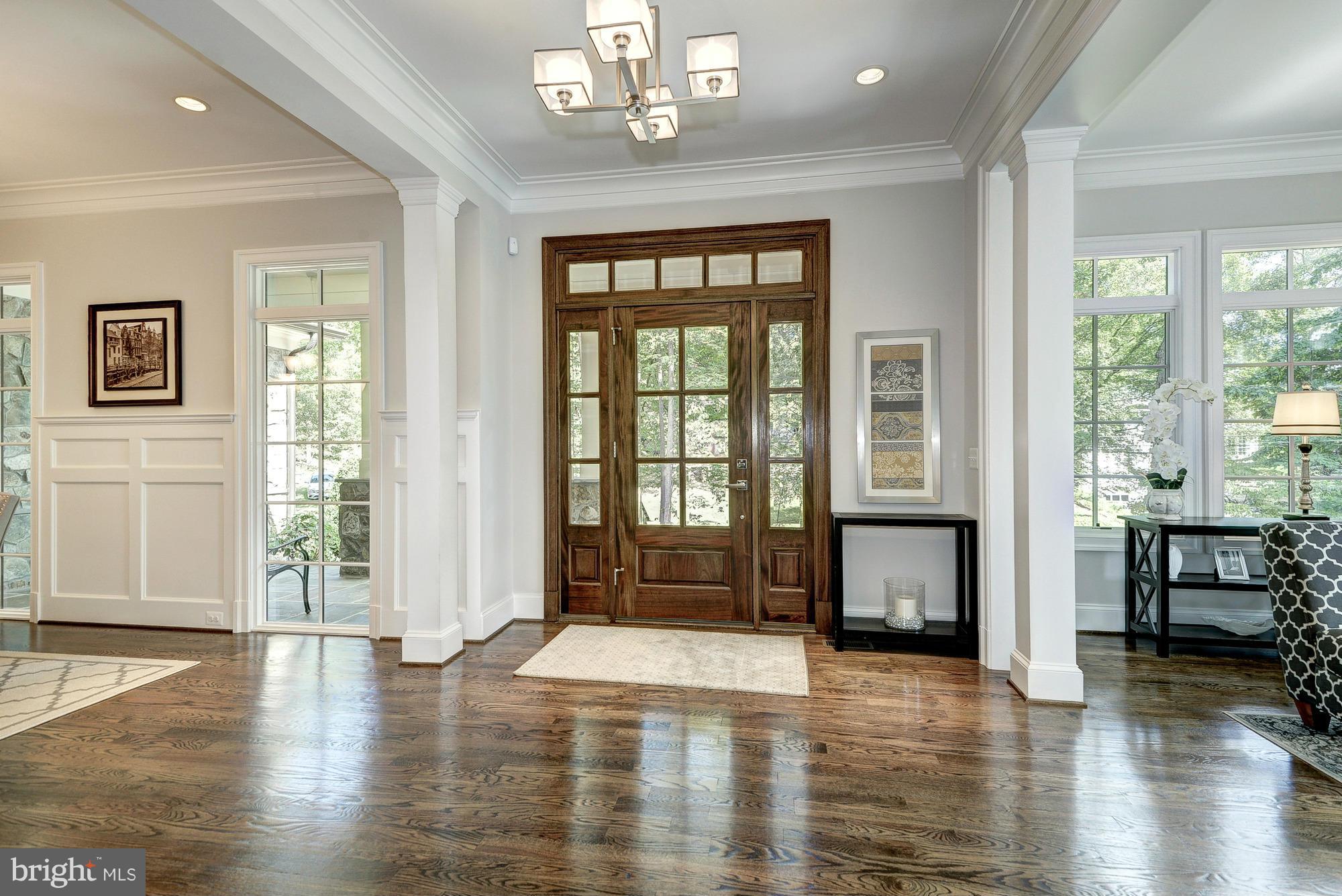 SALONA VILLAGE - Residential