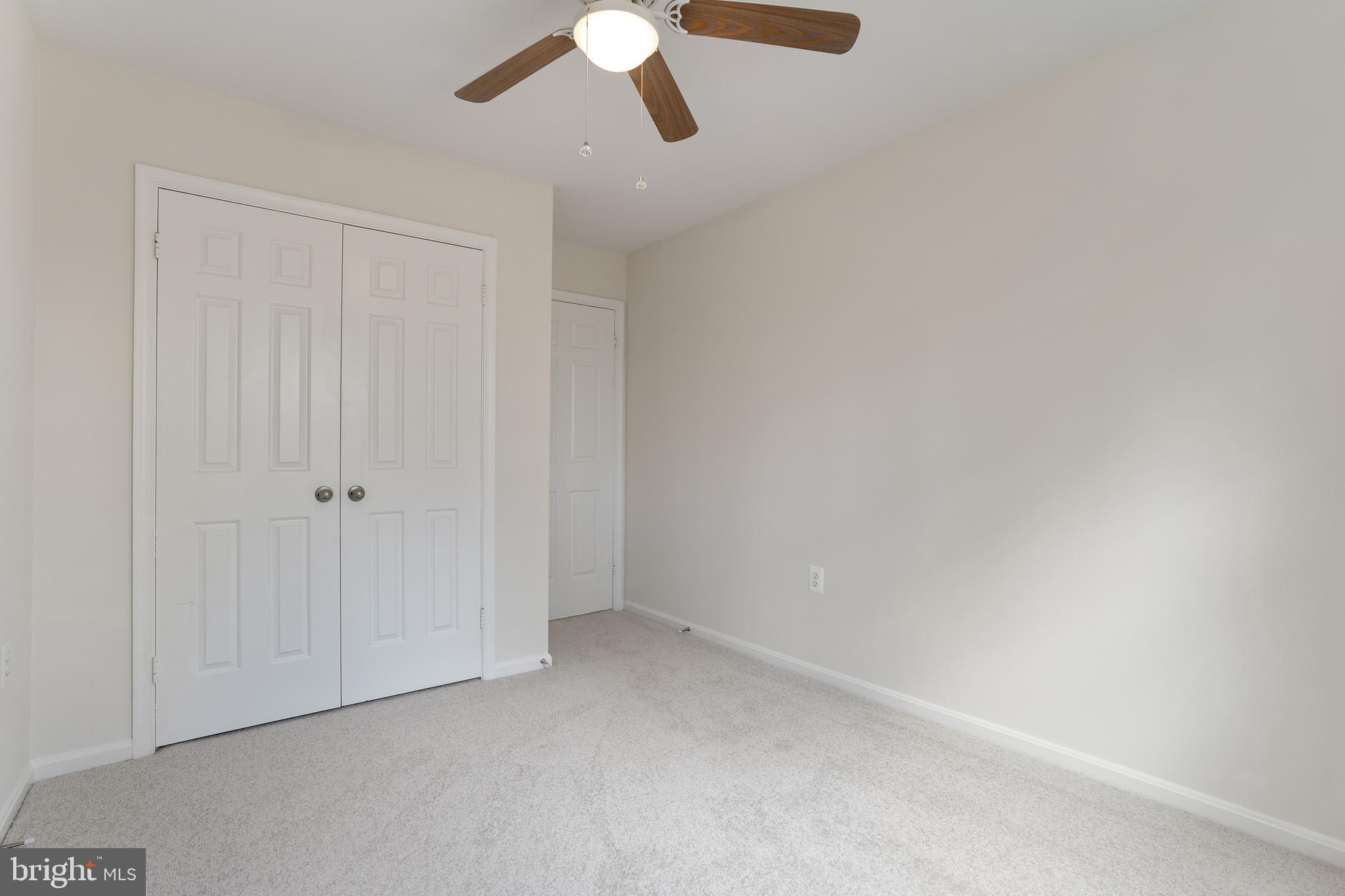 LIFESTYLE AT SULLY STATION - Residential