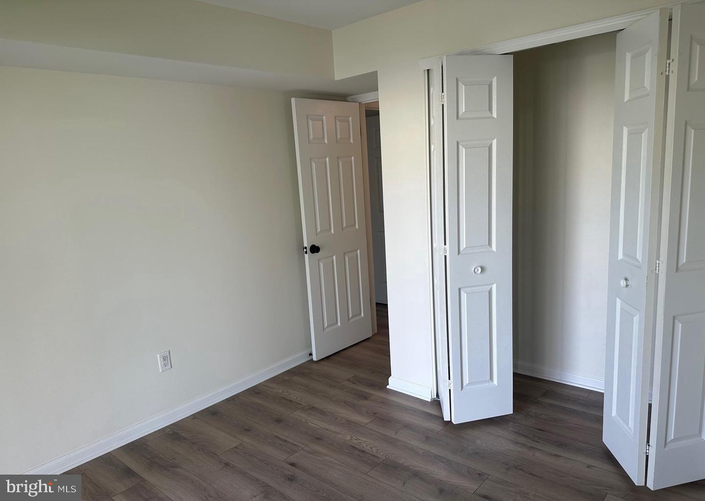 TAMERLANE - Residential Lease