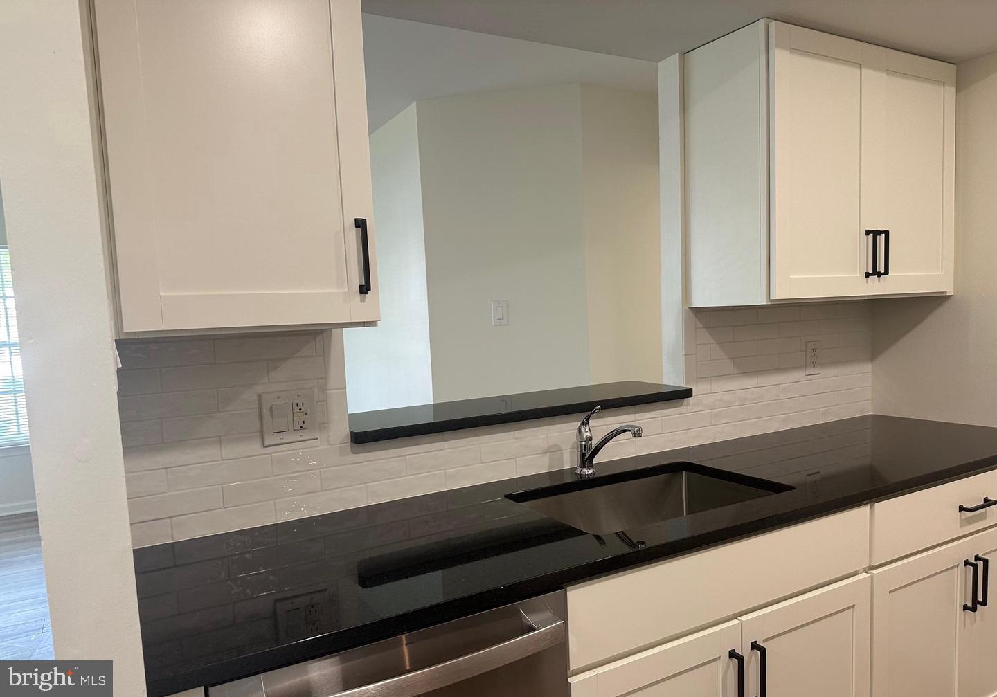 TAMERLANE - Residential Lease