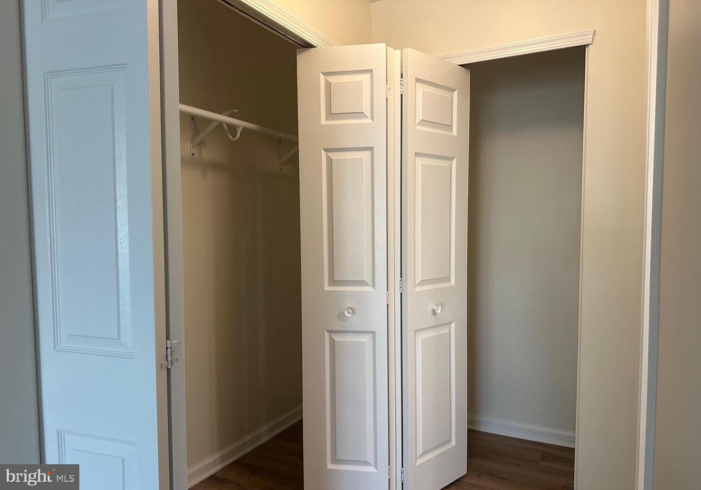 TAMERLANE - Residential Lease