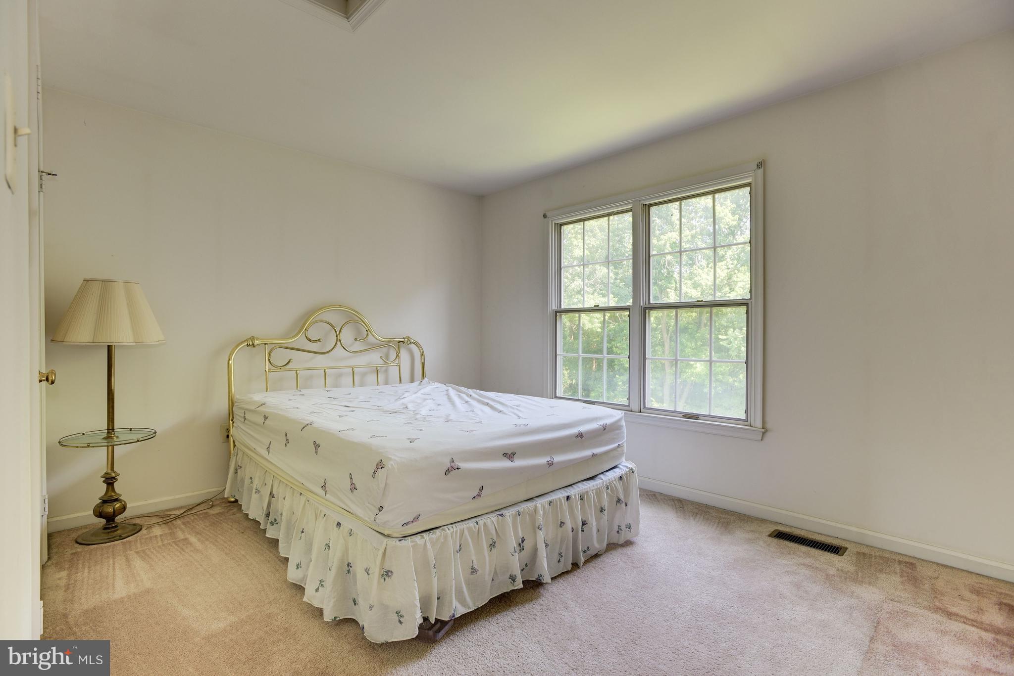 HUNTERS CREEK FARM - Residential