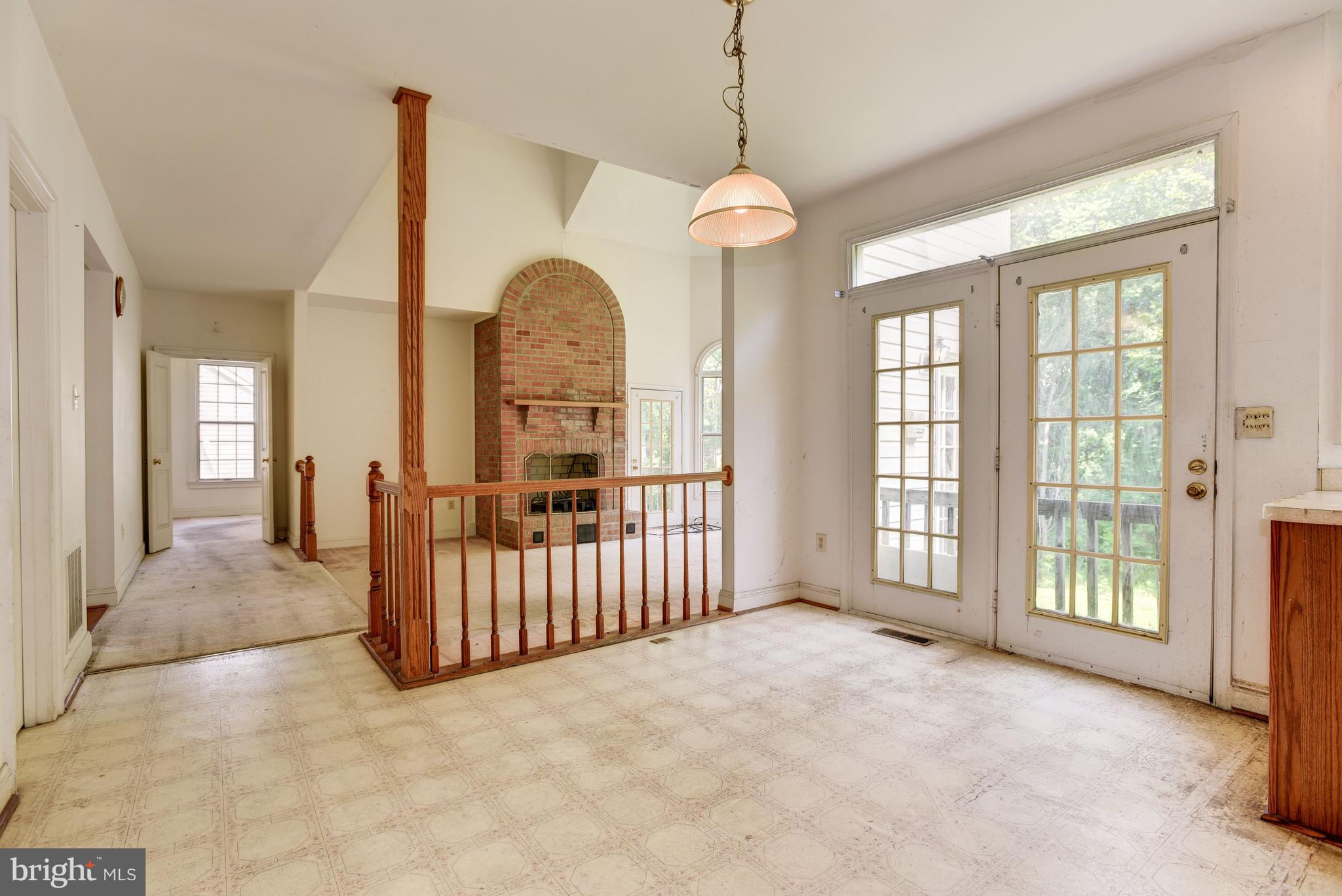 HUNTERS CREEK FARM - Residential
