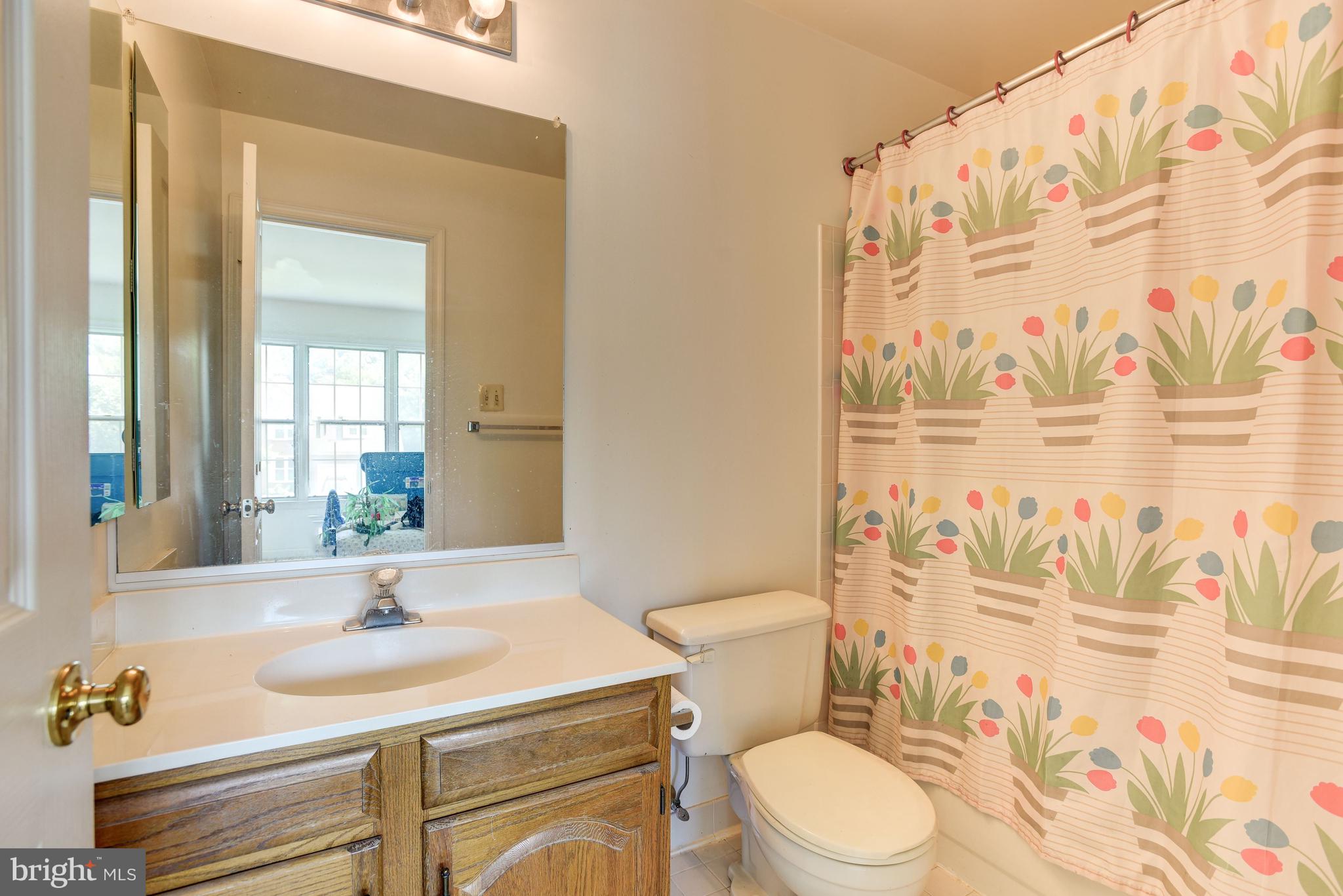 HUNTERS CREEK FARM - Residential