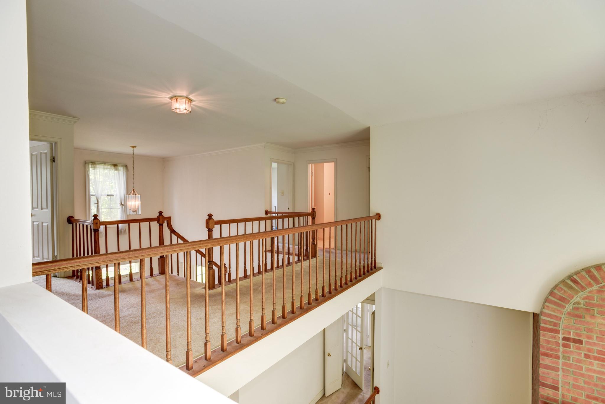 HUNTERS CREEK FARM - Residential