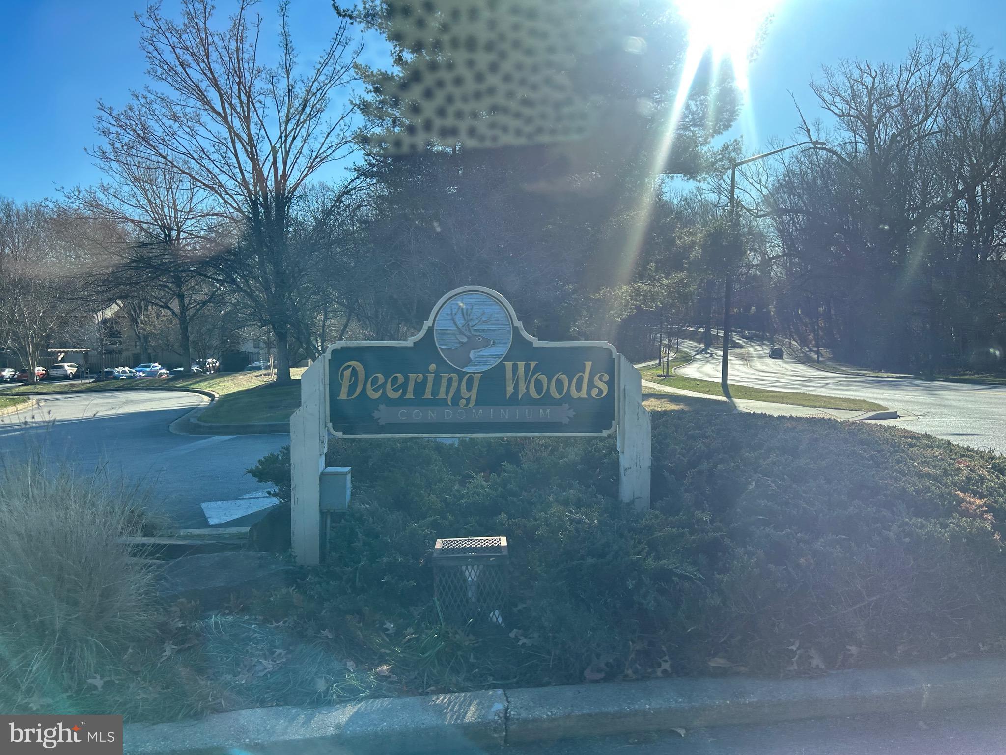 DEERING WOODS - Residential Lease