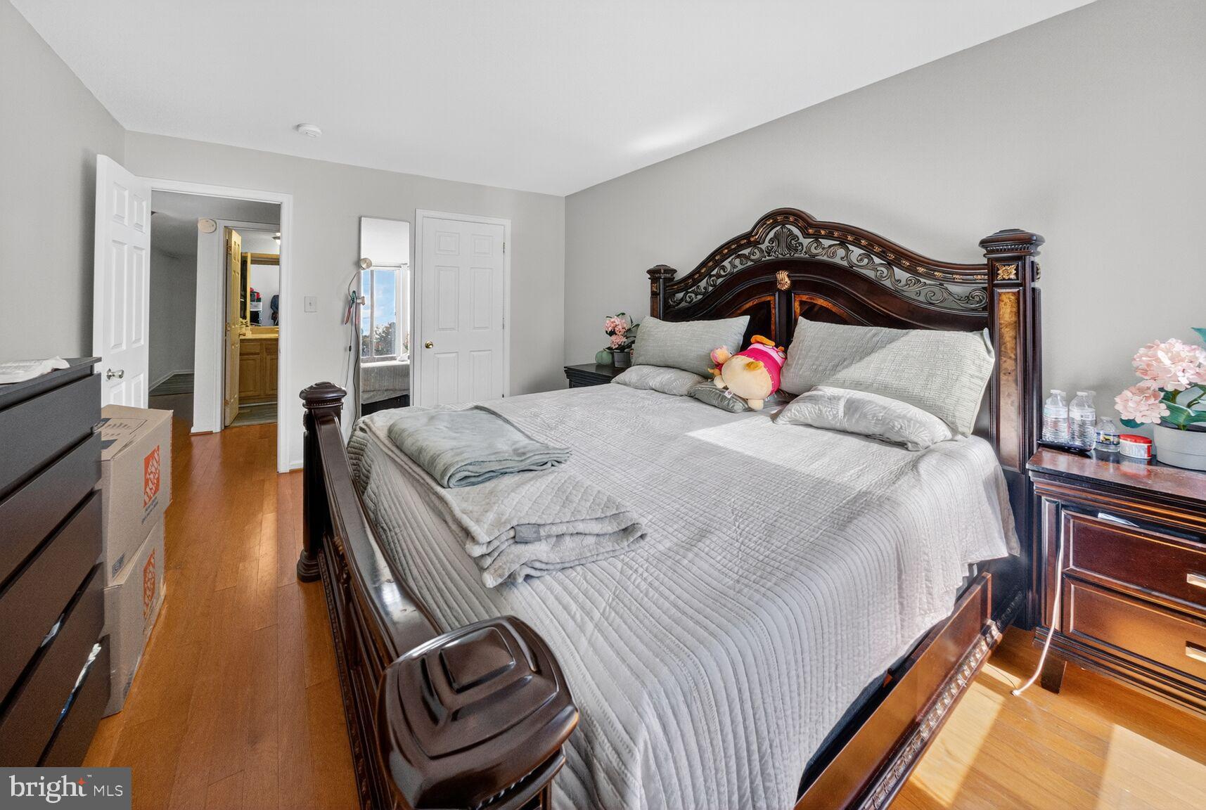 CHELSEA WOODS - Residential